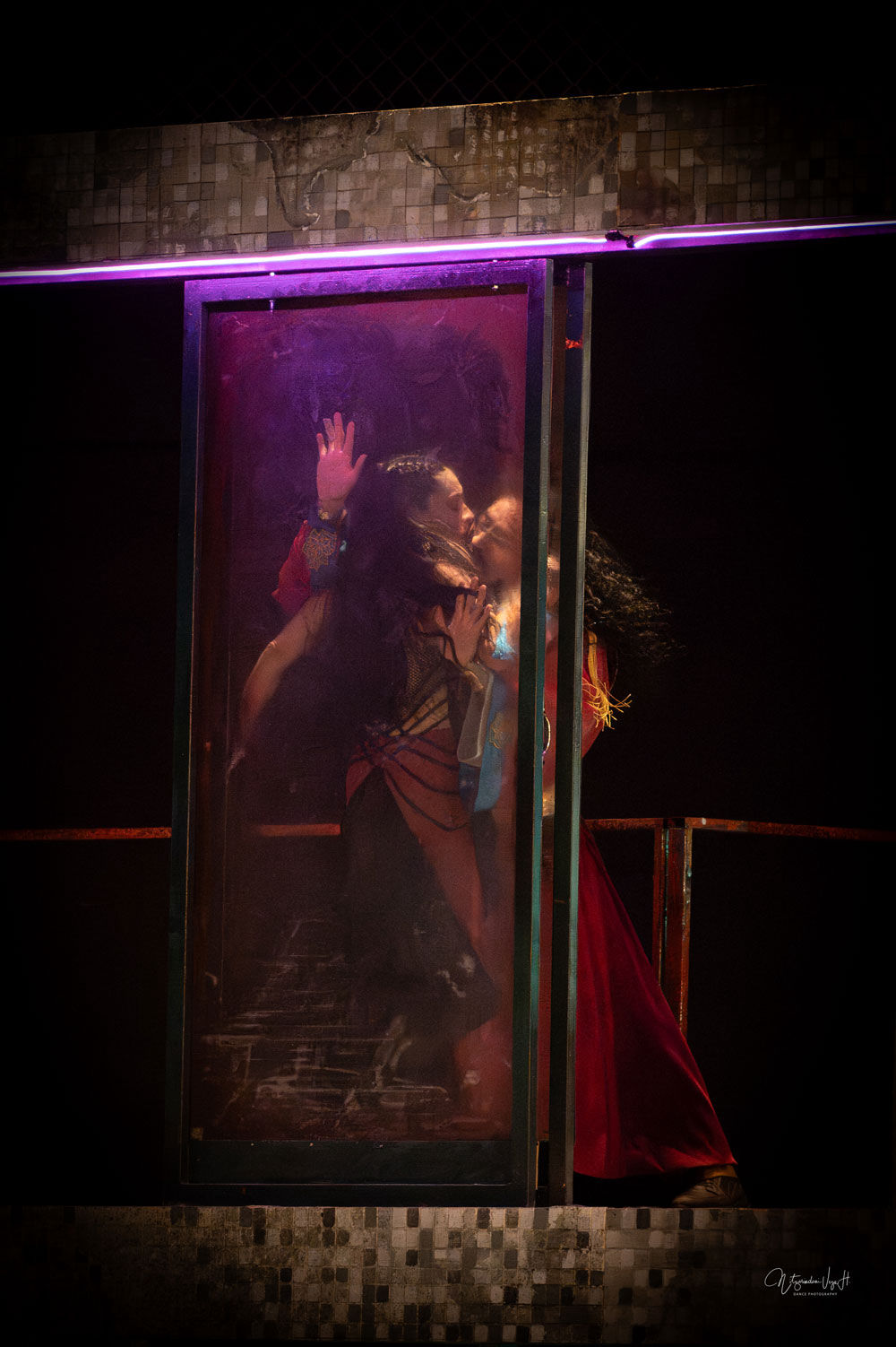 Aksenti - El Mandarin Milagroso